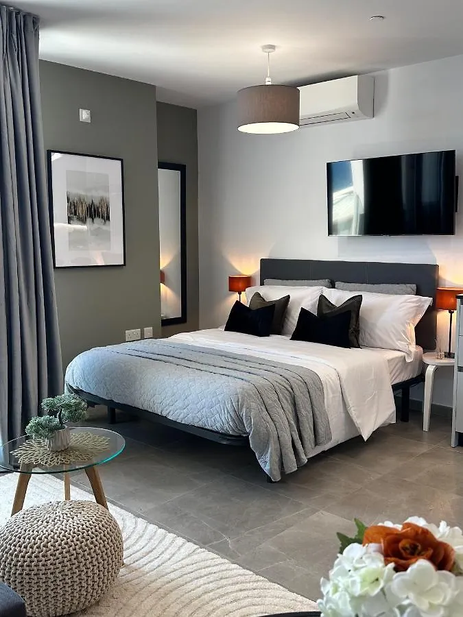 E1 Presidential Studios On High Floor With Stunning Sea Views Gibraltar