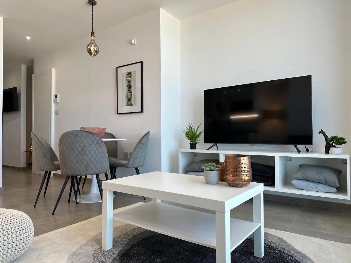 E1 Presidential Studios On High Floor With Stunning Sea Views Gibraltar Appartement