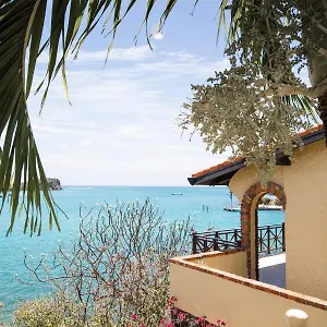 Secret Harbour Boutique And Marina Hotel Lance aux Epines